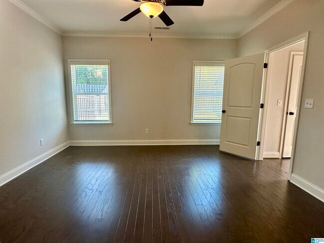 Building Photo - 2090 Springfield Dr