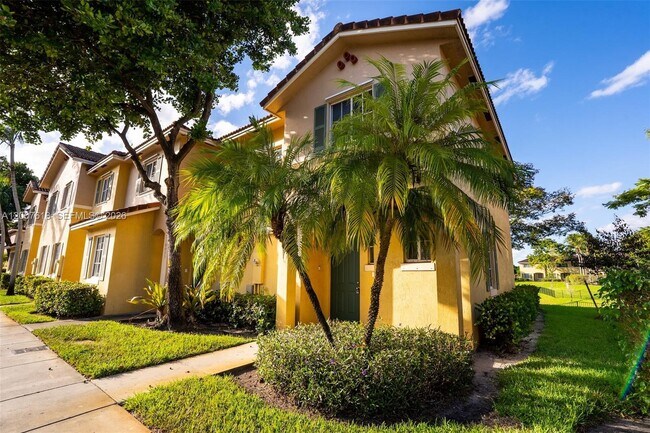 Building Photo - 6051 SW 19th Pl