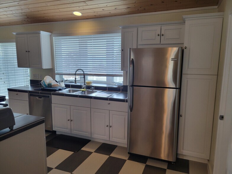 Building Photo - 34234 Oregon Shores Dr