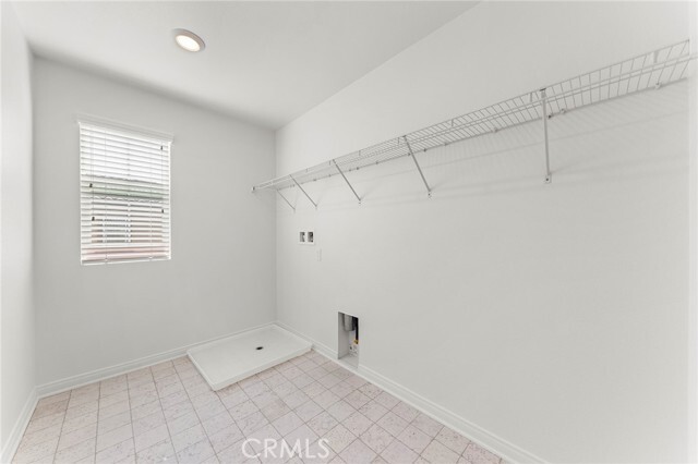 Building Photo - 4302 S Malibu Ave