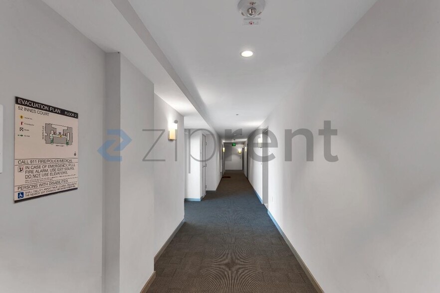 Building Photo - 52 Innes Ct