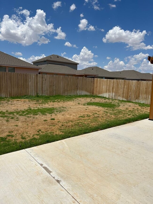 Building Photo - Beautiful Home in Desert Ridge For Lease