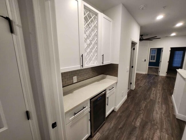 Building Photo - 913 Grand Wildmere Cove
