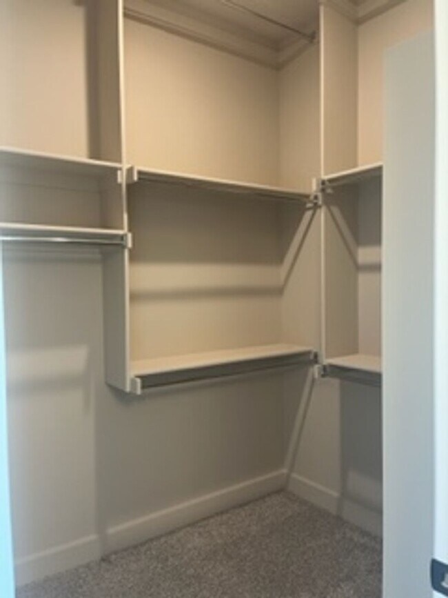 Building Photo - FIRST MONTH FREE - Beautiful New Home!