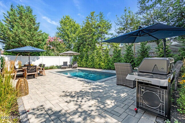 Building Photo - 44 Cowart Ave