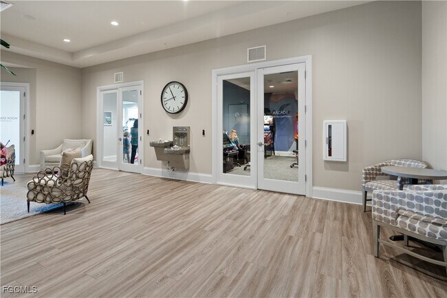 Building Photo - 14121 Pine Lodge Ln