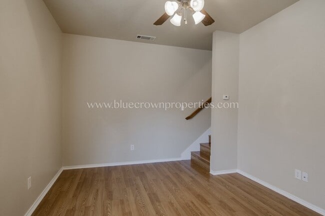 Building Photo - 706 Parkplace Ridge