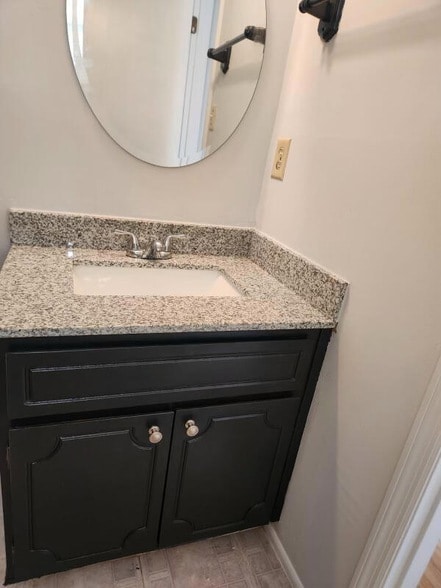 Building Photo - 3849 Ivy Ct