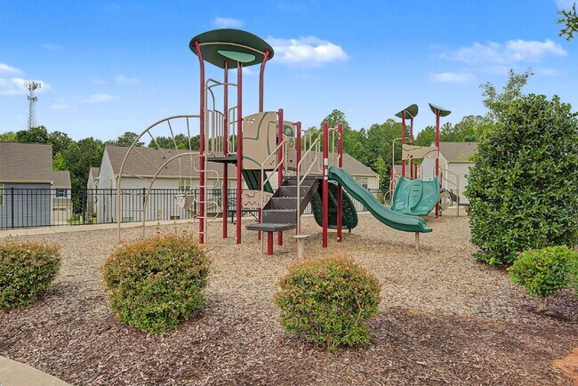 Building Photo - 4-Bed Dream Home in Desired Community in Wake Forest