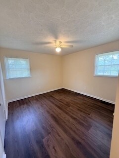 Building Photo - 1122 E Mcintosh Rd