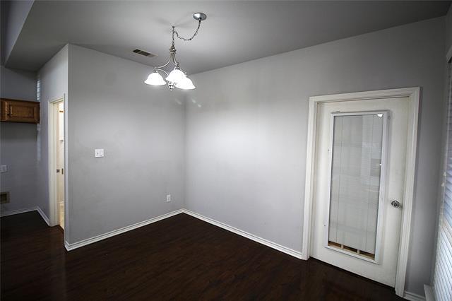 Building Photo - 8502 Linda Vista Dr