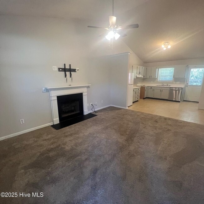 Building Photo - 4116 Bridge Ct