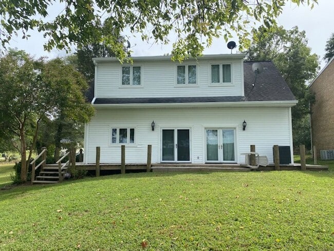 Building Photo - Riverside Drive