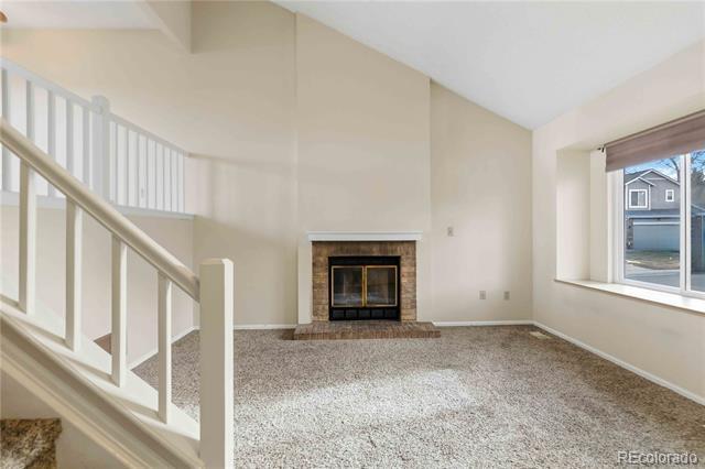 Building Photo - 693 Delwood Ct