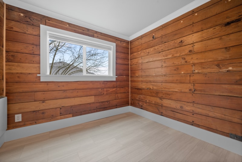 Building Photo - 207 Ave G