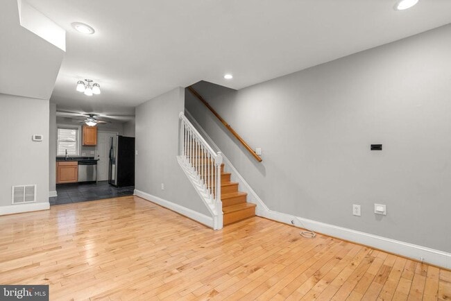 Building Photo - 1456 Battery Ave