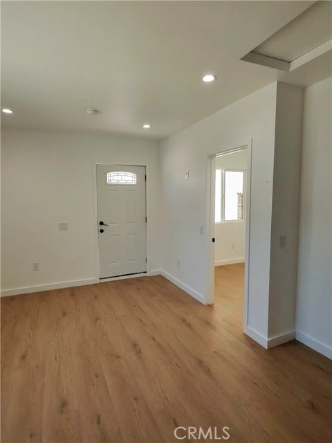 Building Photo - 342 N 4th St