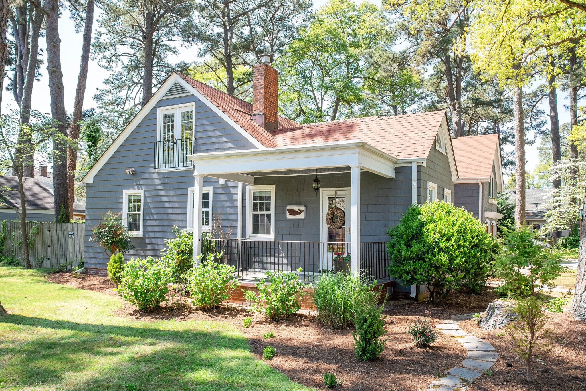 Side Porch - 417 E Government Ave