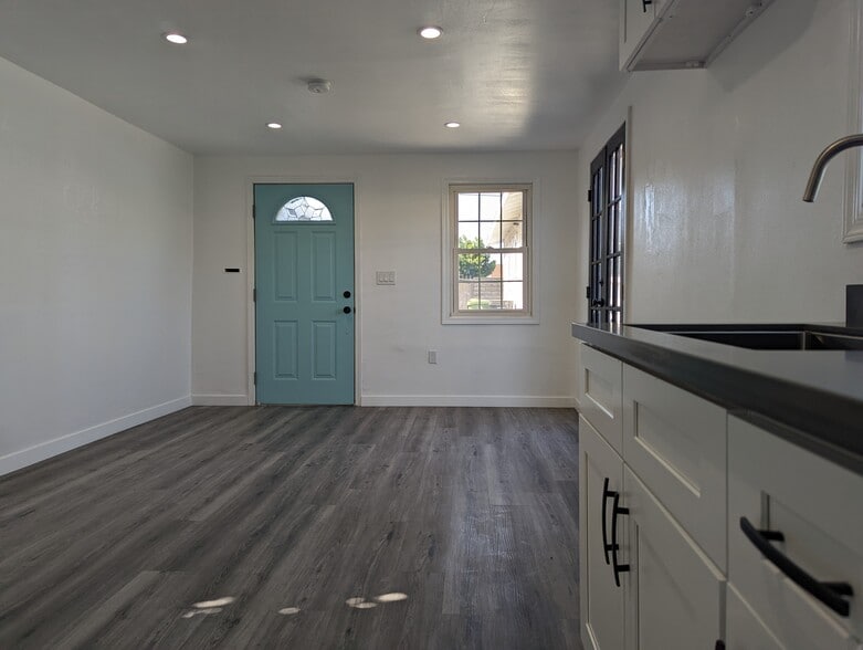 Front door from kitchen area - 2615 Obama Blvd
