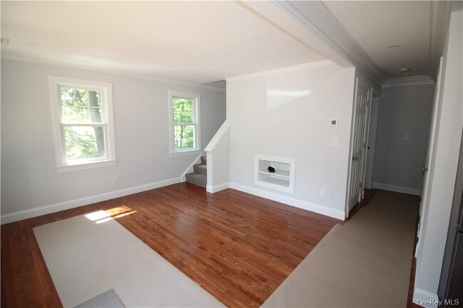 Building Photo - 691 Long Pond Rd