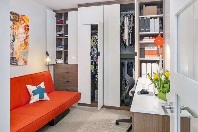 Building Photo - 375 Canal St