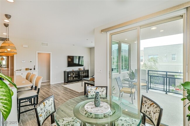 Building Photo - 11290 Hidden Peak Ave