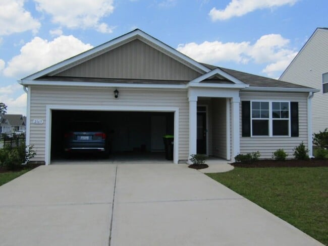 Building Photo - 2165 Ainsley Dr