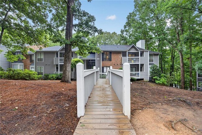 Building Photo - 123 Warm Springs Cir