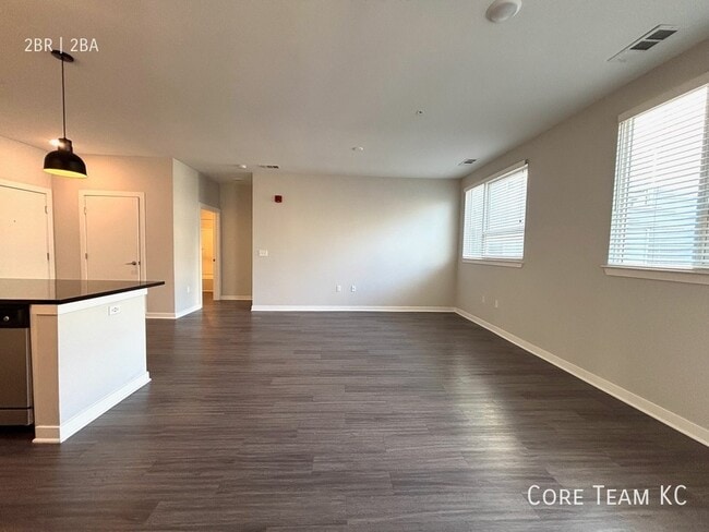 Building Photo - 2705 McGee Trafficway