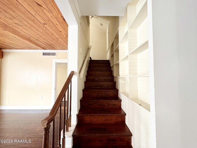 Building Photo - 1110 W Congress St