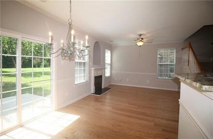 Building Photo - 3082 Brockenhurst Dr