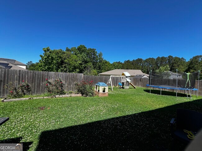 Building Photo - 307 Cedar Breeze Dr