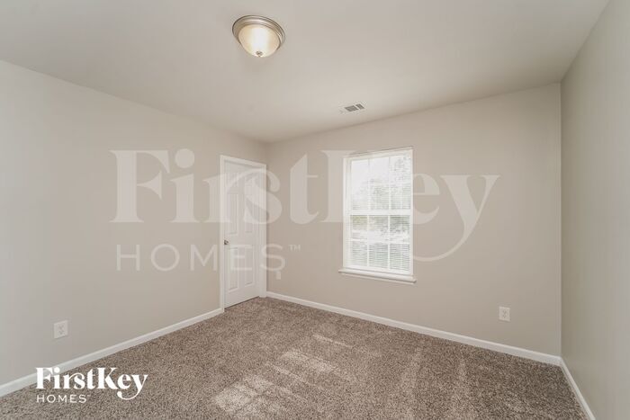 Building Photo - 10503 Atkins Ridge Dr