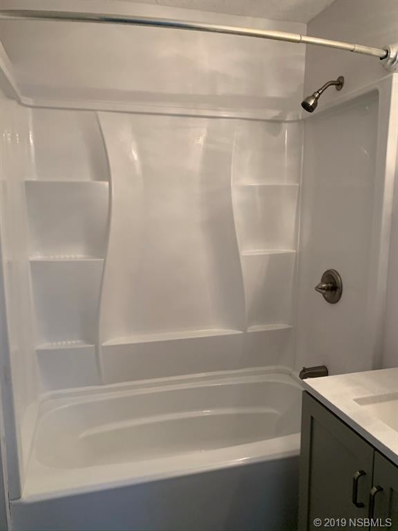 Building Photo - 3404 Juniper Dr