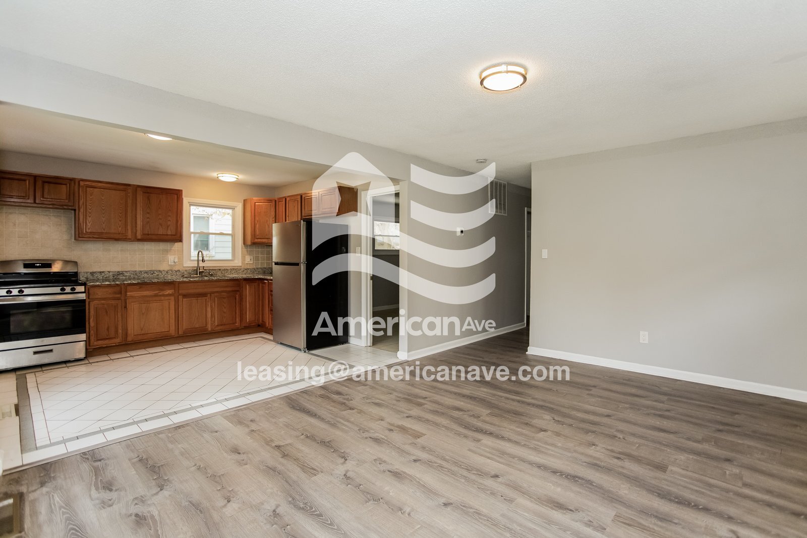 Building Photo - 20019 Lexington