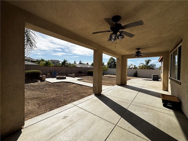 Building Photo - 25136 High Plains Ct