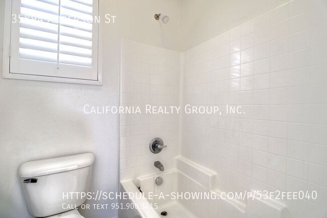 Building Photo - 35894 Anderson St