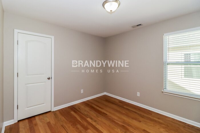 Building Photo - 11511 McDunkeld Dr