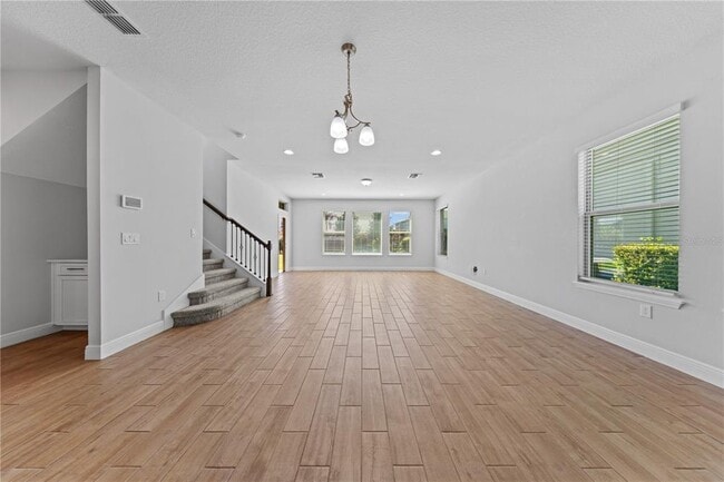 Building Photo - 15537 Mango Isle St