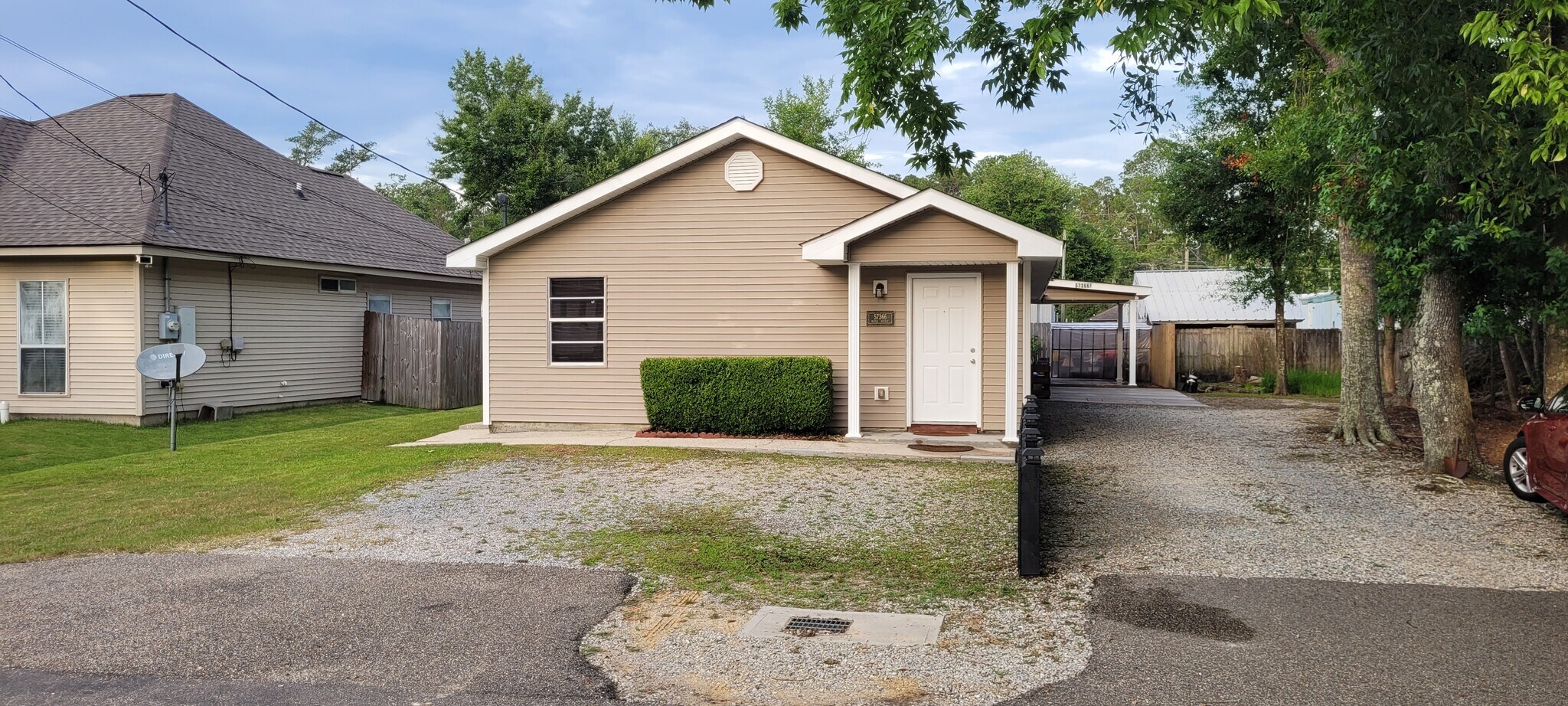 Building Photo - 57366 Maple Ave
