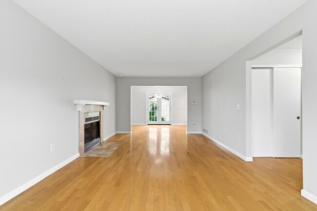 Building Photo - 2688 Bellwood Ave
