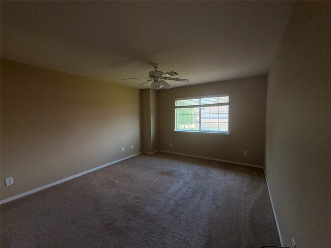 Building Photo - 14009 Hollow Canyon Ln