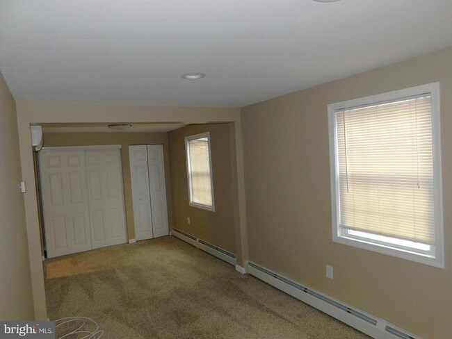 Building Photo - 747 Churchville Rd