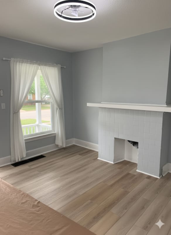 Primary Photo - 132 Wroe Ave