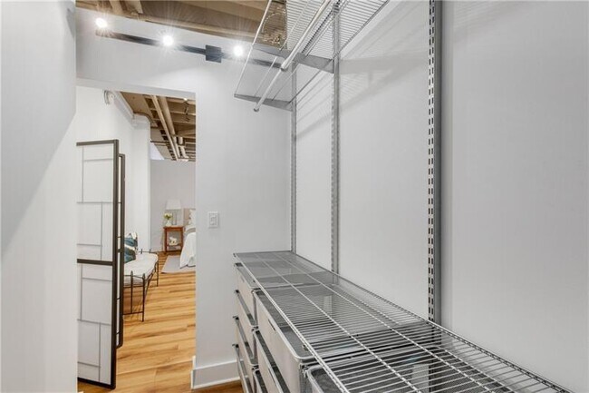 Building Photo - 805 Peachtree St NE