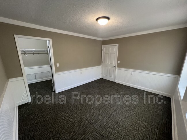 Building Photo - 1415 Kingsport Hwy