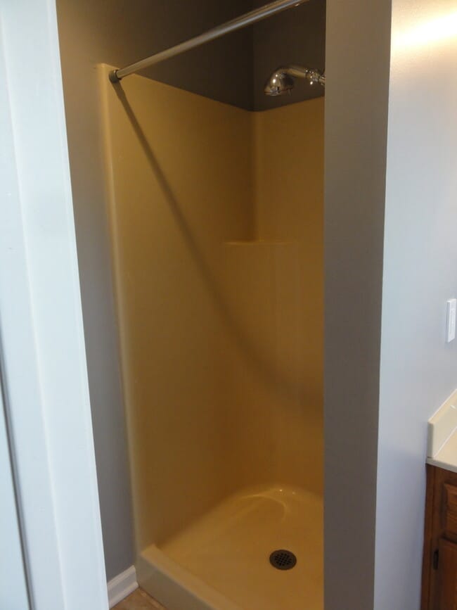 Building Photo - Beautiful Single Family Home, Great Location