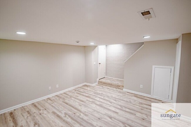 Building Photo - 8322 Loch Raven Blvd