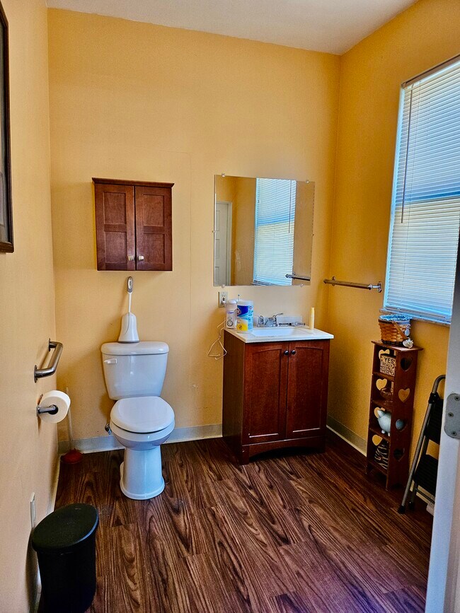 Building Photo - 362 Washington Ave