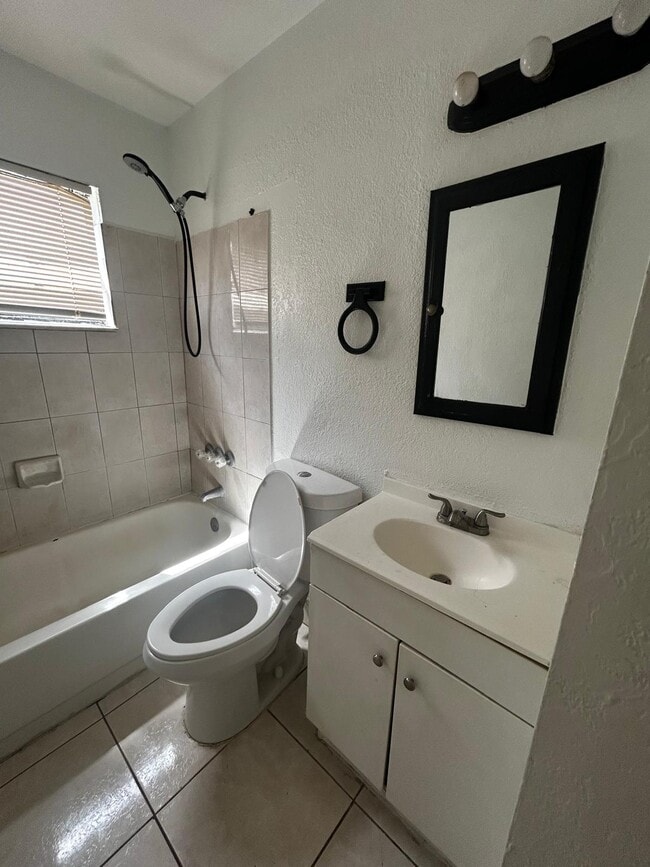 Building Photo - 3522 NW 194th Terrace